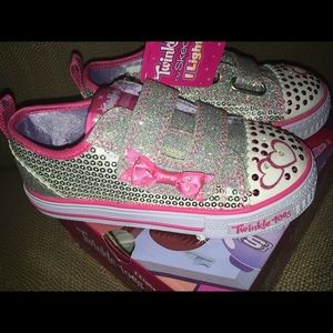 Skechers Toddler girls Shuffles Itsy Bitsy shoes.
